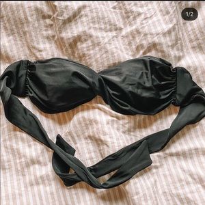 Bandeau Rip Curl bikini top.